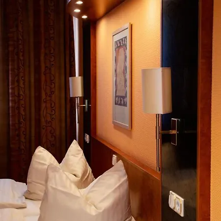 ホテル Am Bahnhof ヴァイブルク