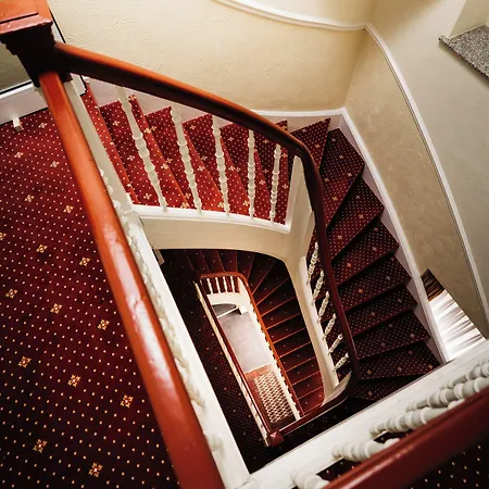 Am Bahnhof Hotel 3*